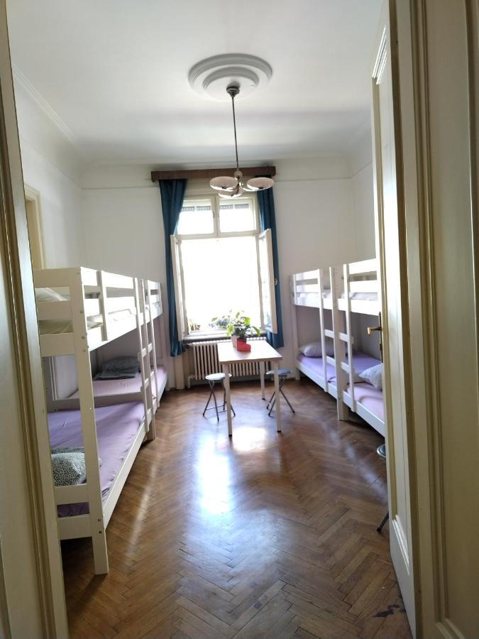Monica'S House Pansiyon Belgrad Dış mekan fotoğraf